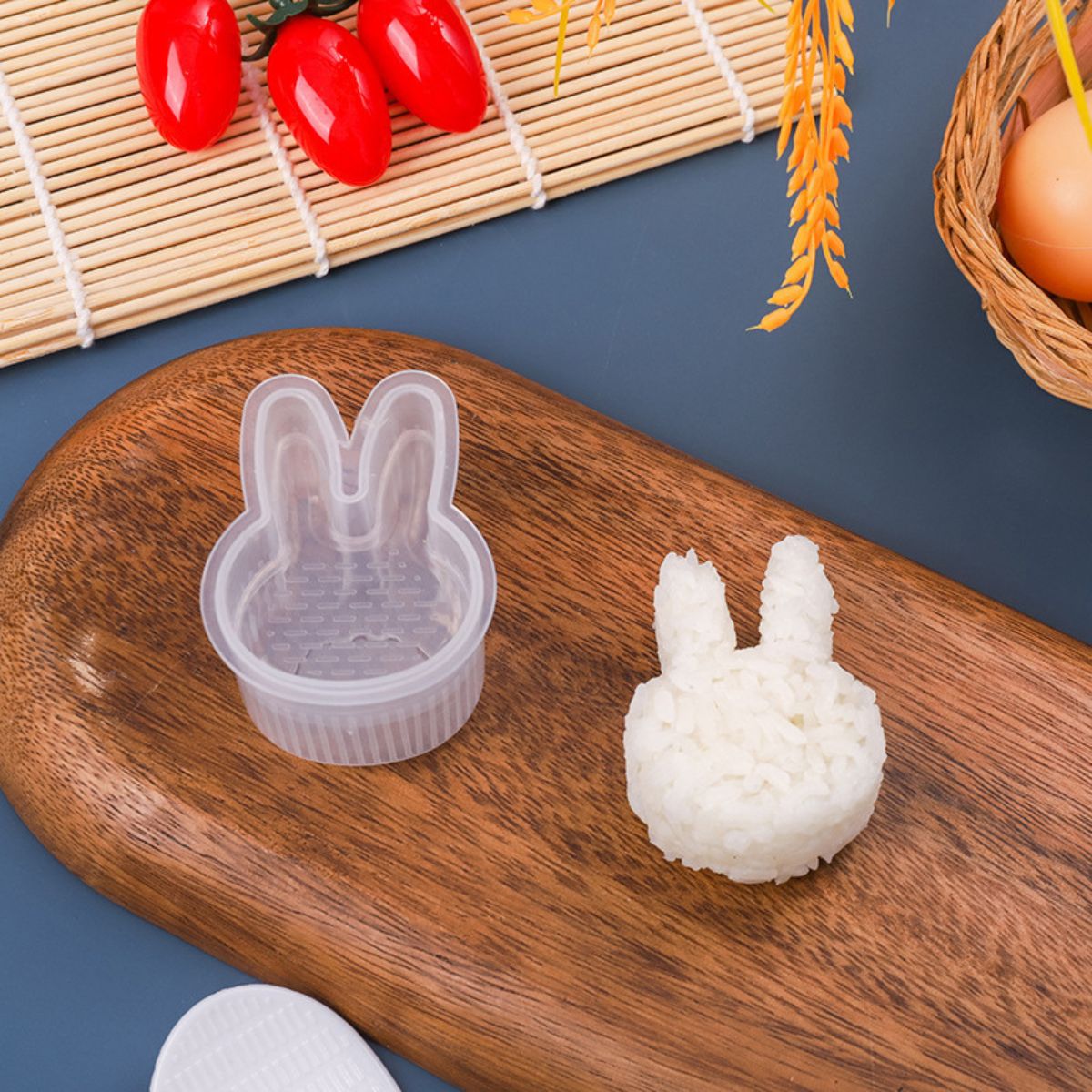 Cetakan Nasi Bento Karakter / Rice Mold Transparan BPA FREE Alat Bantu Pembentuk Onigiri Makanan Manual Press Tekan Ala Korea Jepang Sushi Maker Pencetak Anti Lengket