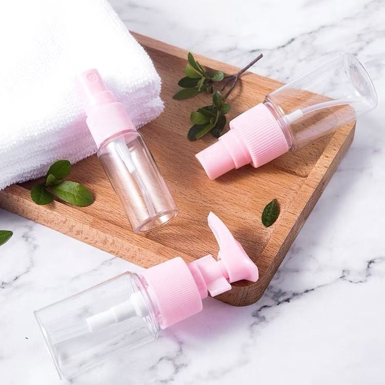 Botol Travel Kit 7 in 1 Mini Refill Bottle Spray Pump Jar Pouch Organizer Wadah Isi Ulang Kosmetik Sabun Shampoo Cair Parfum Lotion Paket Lengkap