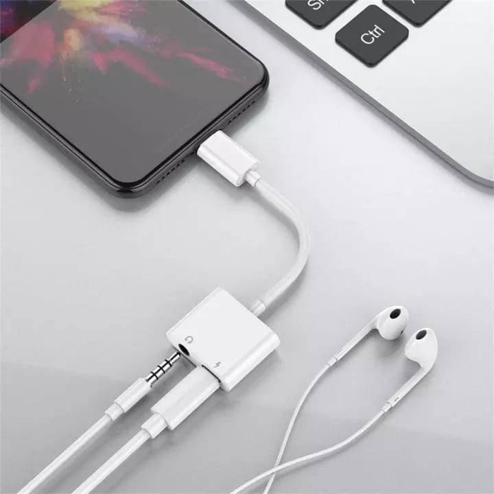 Kabel Audio Splitter 2IN1 Adapter Converter Jack Aux 3.5Mm dan Port Charging Lightning For Iphone