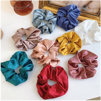 Ikat Rambut Scrunchie Satin Silk IMPORT Korea Hairband Kunciran Cepol Hijab Aksesoris Fashion Wanita