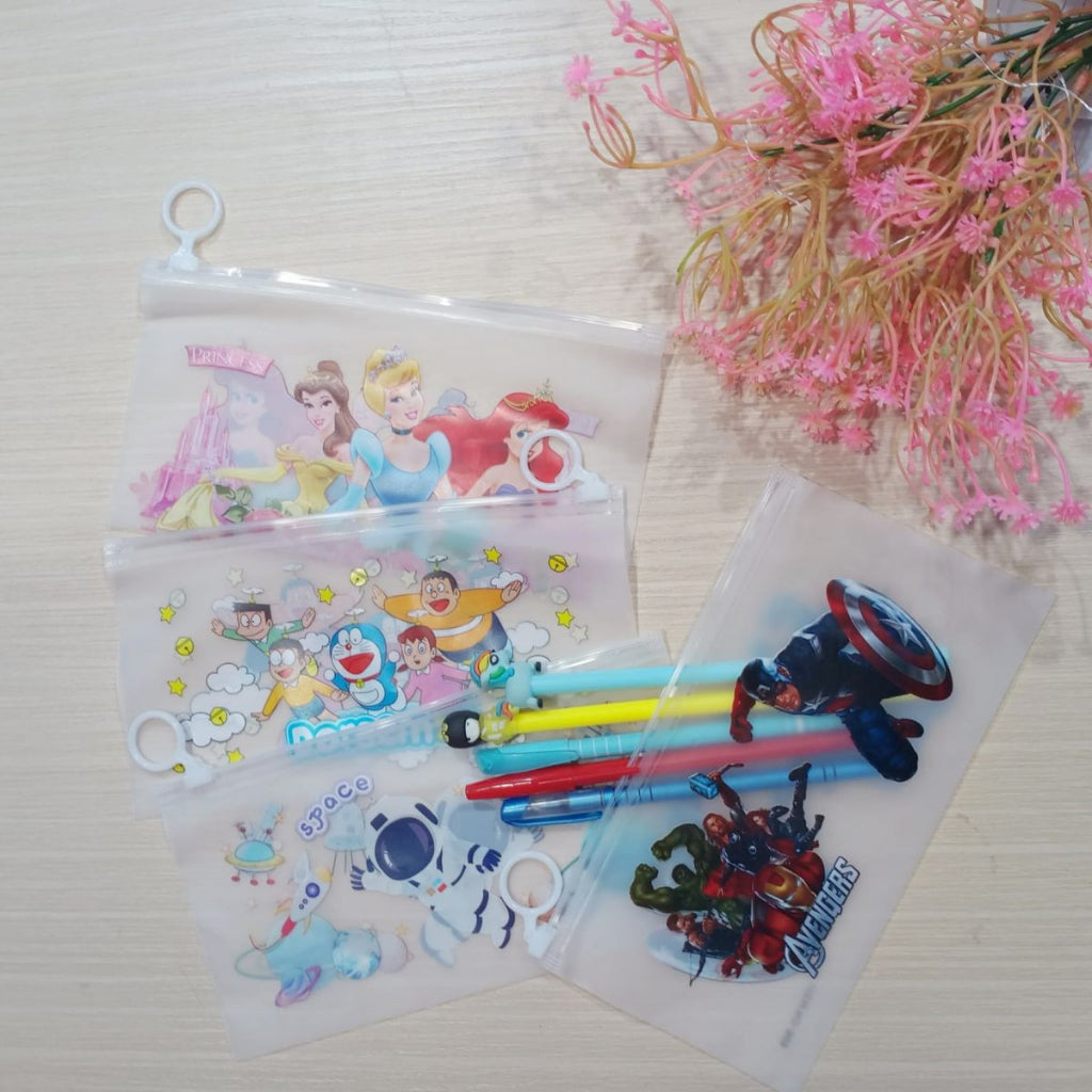 Tempat Pensil Pulpen Transparan / Pouch Zipper Lock Karakter Motif Lucu / Kotak Tempat Penyimpanan Alat Tulis Kantor Sekolah Anak / Dompet Kosmetik Makeup Kosmetik Peralatan Sekolah Kantor Travelling Tahan Air Gambar Unik Character Frozen Disney Serbaguna