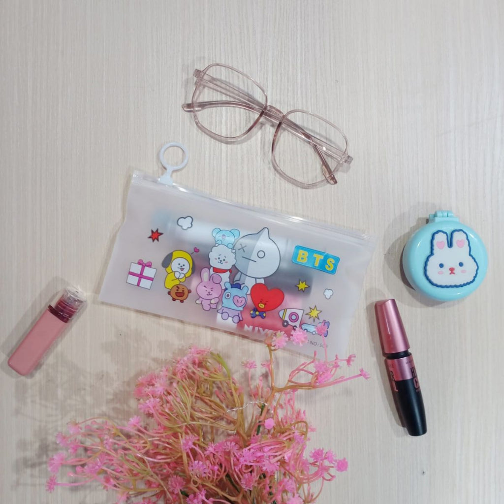 Tempat Pensil Pulpen Transparan / Pouch Zipper Lock Karakter Motif Lucu / Kotak Tempat Penyimpanan Alat Tulis Kantor Sekolah Anak / Dompet Kosmetik Makeup Kosmetik Peralatan Sekolah Kantor Travelling Tahan Air Gambar Unik Character Frozen Disney Serbaguna