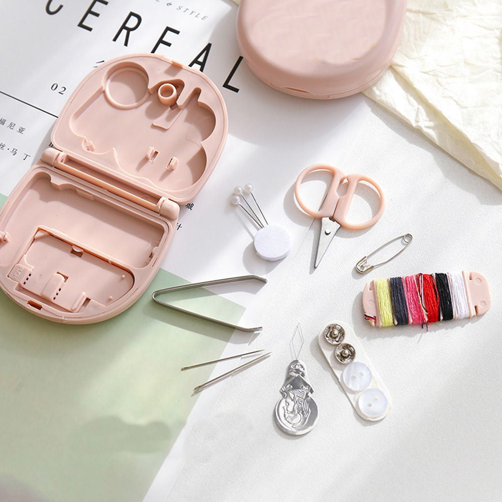 Sewing Kit Travel Mini / Alat Peralatan Menjahit Benang Jarum Peniti Meteran Gunting Kecil Mini Pinset Baju Kain Kancing Jarum Pentul / Set Alat Perlengkapan Jahit Mini Travelling Multifungsi