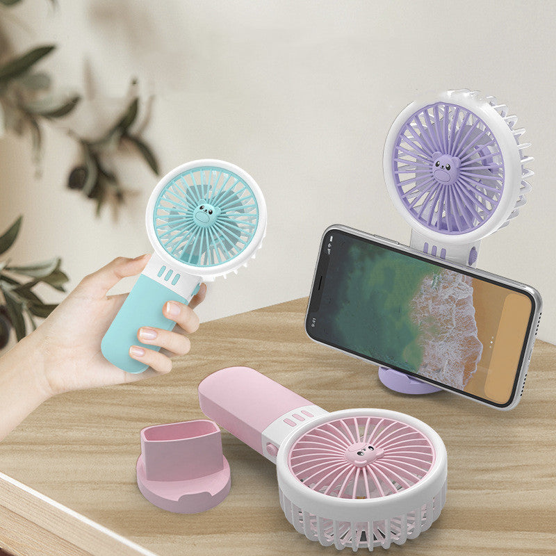 Kipas Angin Genggam Tangan Karakter / Handy Mini Fan Portable Baterai AA Kipas Elektrik Viral Untuk Outdoor Travelling Konser Piknik Jalan Luar Ruangan