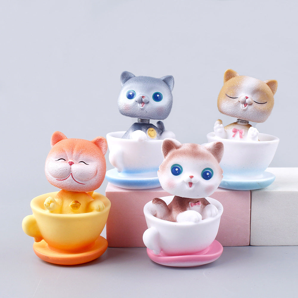 Hiasan Pajangan Kucing Goyang / Hias Dashboard Meja Kerja Belajar Rumah Kamar Ruangan Bentuk Cup Cangkir Geleng Kepala / Miniatur Dekorasi Mini Rocking Cat Car Decoration / Mainan Patung Hobby Kucing Pajang Interior Aksesoris Travel Unik Lucu