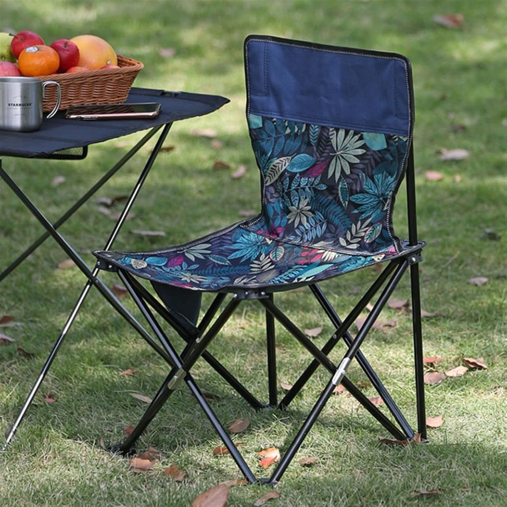 Kursi Lipat Portable Ukuran M & L Free Pouch / Bangku Camping Folding Chair Stool / Kursih Tunggu Santai Lipet Praktis Bahan Berkualitas / Tempat Duduk Travelling Outdoor Indoor Gunung Berkemah Mancing Pantai Taman Multifungsi Kokoh Awet Anti Slip