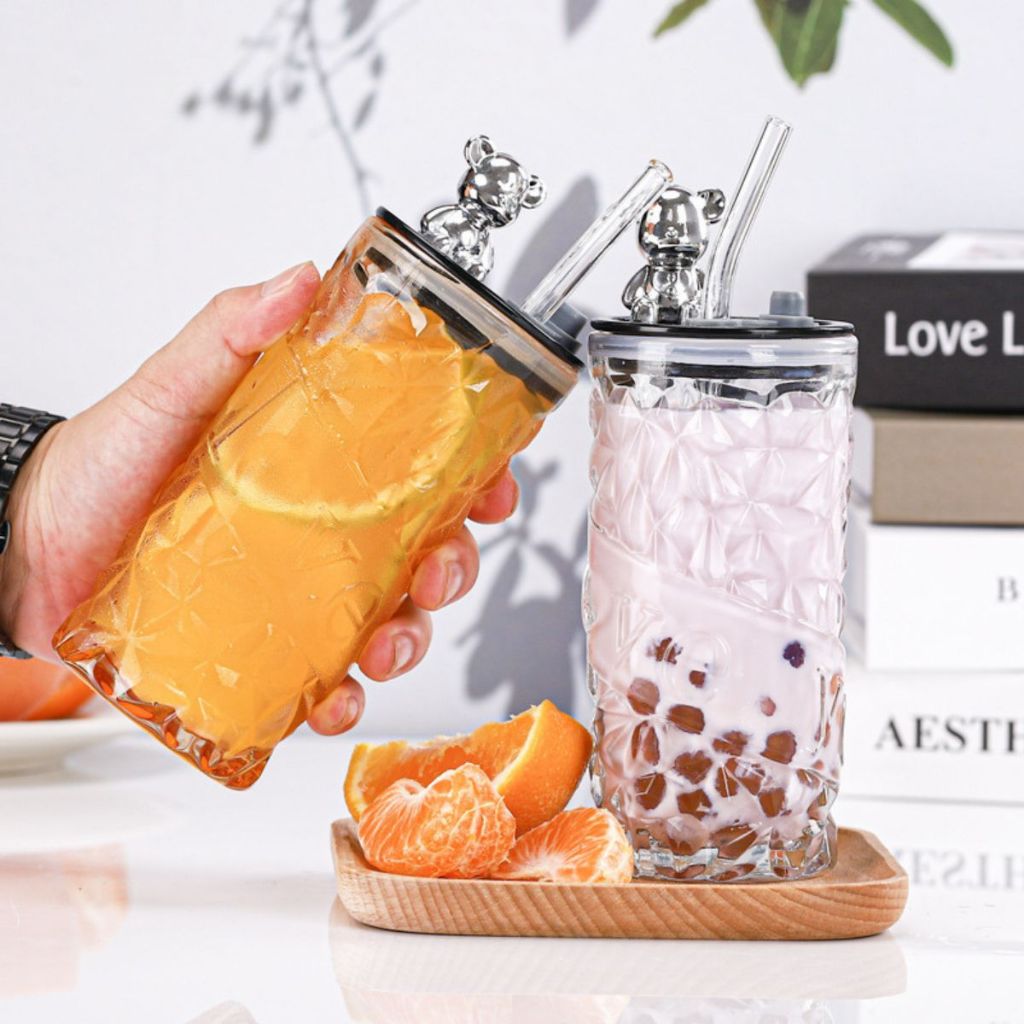 Tumbler Botol Motif Kristal Kaca Aesthetic Dengan Tutup Beruang + Sedotan Transparan Tahan Panas /  Gelas Minum Tempat Penyimpanan Air Kopi Coffe Susu Jus Hangat Dingin Serbaguna Tumblr Bottle Cup Simple Anti Tumpah Elegan Hadiah Tukar Kado Ulang Tahun