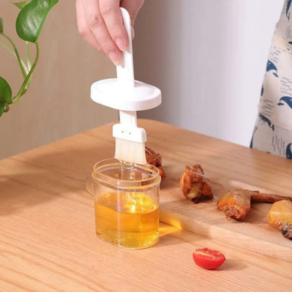 Botol Tempat Minyak + Kuas / Tempat Penyimpanan Kecap Mentega Madu Saos BBQ Saus Serbaguna / Oil Container With Brush / Wadah Toples Dengan Sikat Pengoles 2IN1