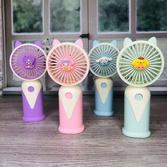 Kipas Angin Tangan Karakter Mini USB Jack Handheld Cooling Fan Portable Alat Pendingin Udara Anti Panas Rechargeable Hadiah Ulang Tahun Natal Souvenir Gift